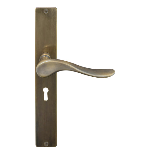 Haven Square Backplate Std Keyhole in Oil Rubbed Bronze