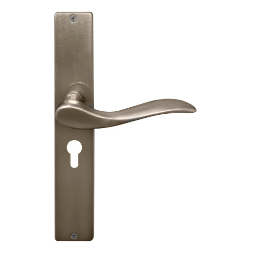 Hermitage Square Backplate E48 Keyhole in Natural Bronze