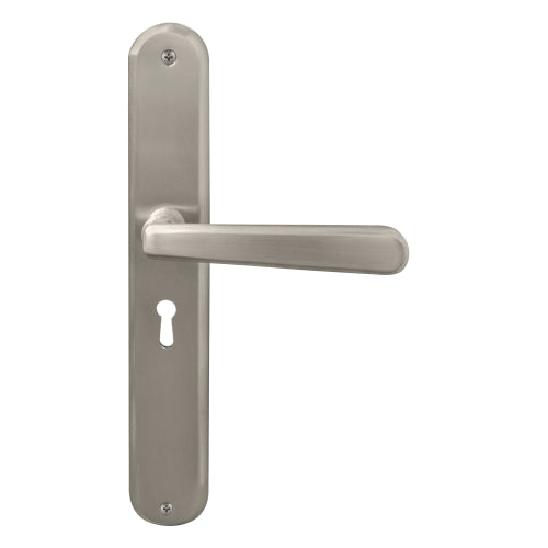 Villa Oval Backplate Std Keyhole in Brushed Nickel