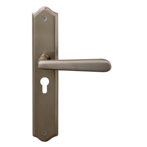 Villa Traditional Backplate E48 Keyhole in Natural Bronze
