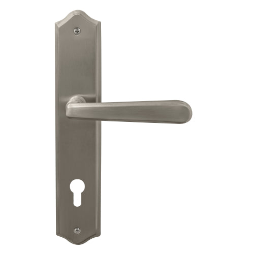 Villa Traditional Backplate E85 Keyhole in Brushed Nickel