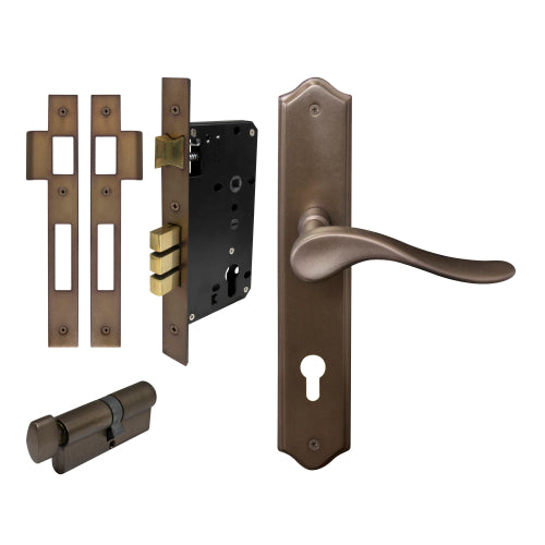 Haven Traditional Backplate Entrance Set - E85 in Matt Antique Bronze