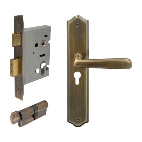 Villa Traditional Backplate Entrance Set - E48 in Brushed Bronze