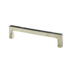 ESSENCE - HANDLE / OLD SILVER / CC 128MM / 138*32*10MM in Old Silver