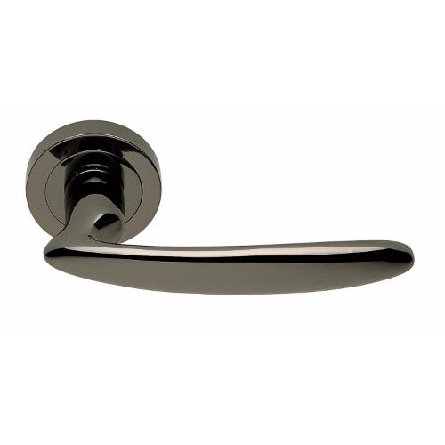 NIRVANA - privacy lever set round rose (50mm) including privacy latch  in Polished Black Chrome