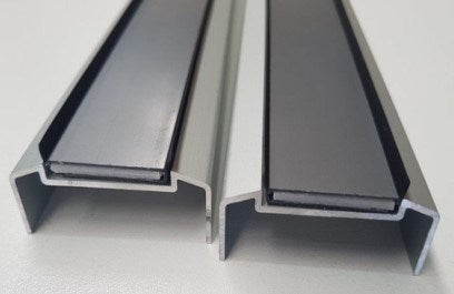 FIRE RATED MEETING STILE BULLNOSE 3050 SIL in Aluminium