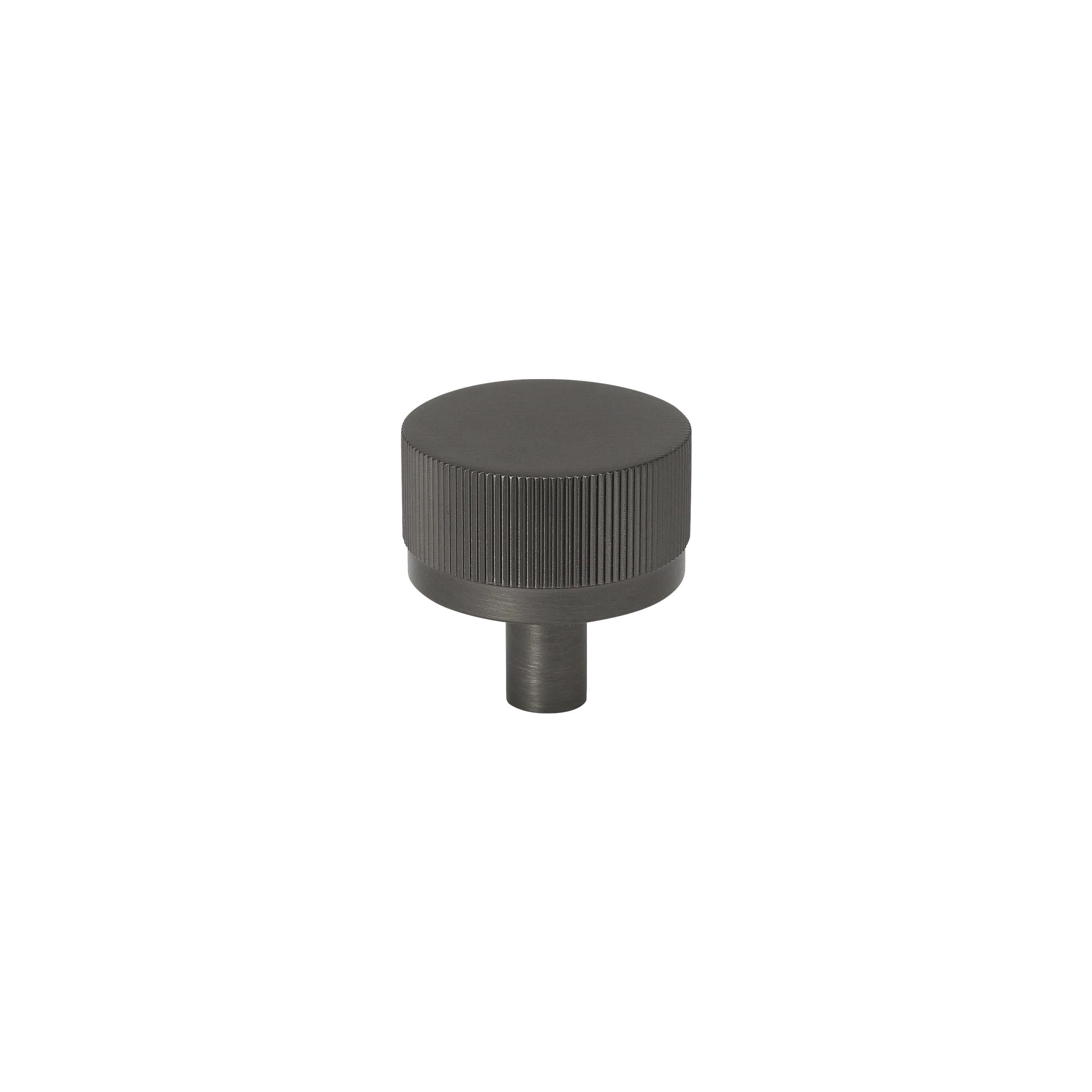 MOMO BELLEVUE 35MM SOLID BRASS LINED KNOB GUNMETAL in Gun Metal