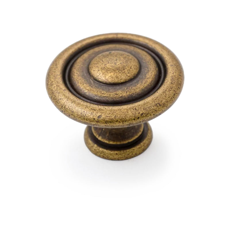 Scaped Shaker 35mm Fluted Knob - Antique Brass in Antique Brass