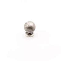 Cast Italiana Knob in Silver