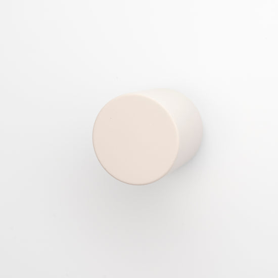 Dune 25mm Round Knob in Dusty Sand