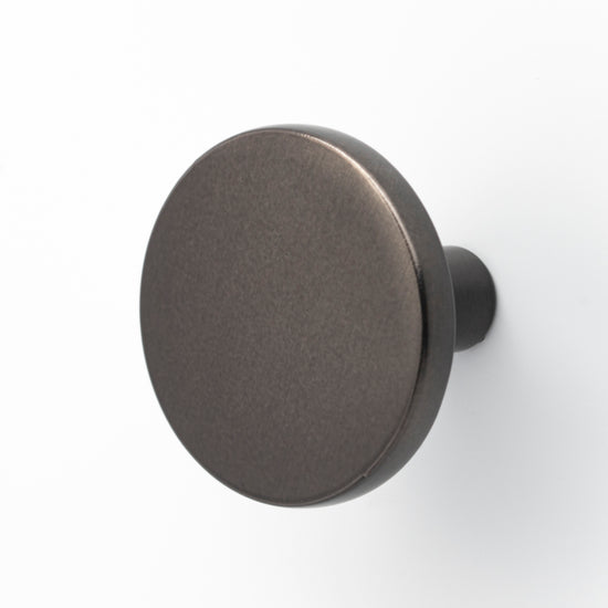 Reed 35mm Knob in Gun Metal