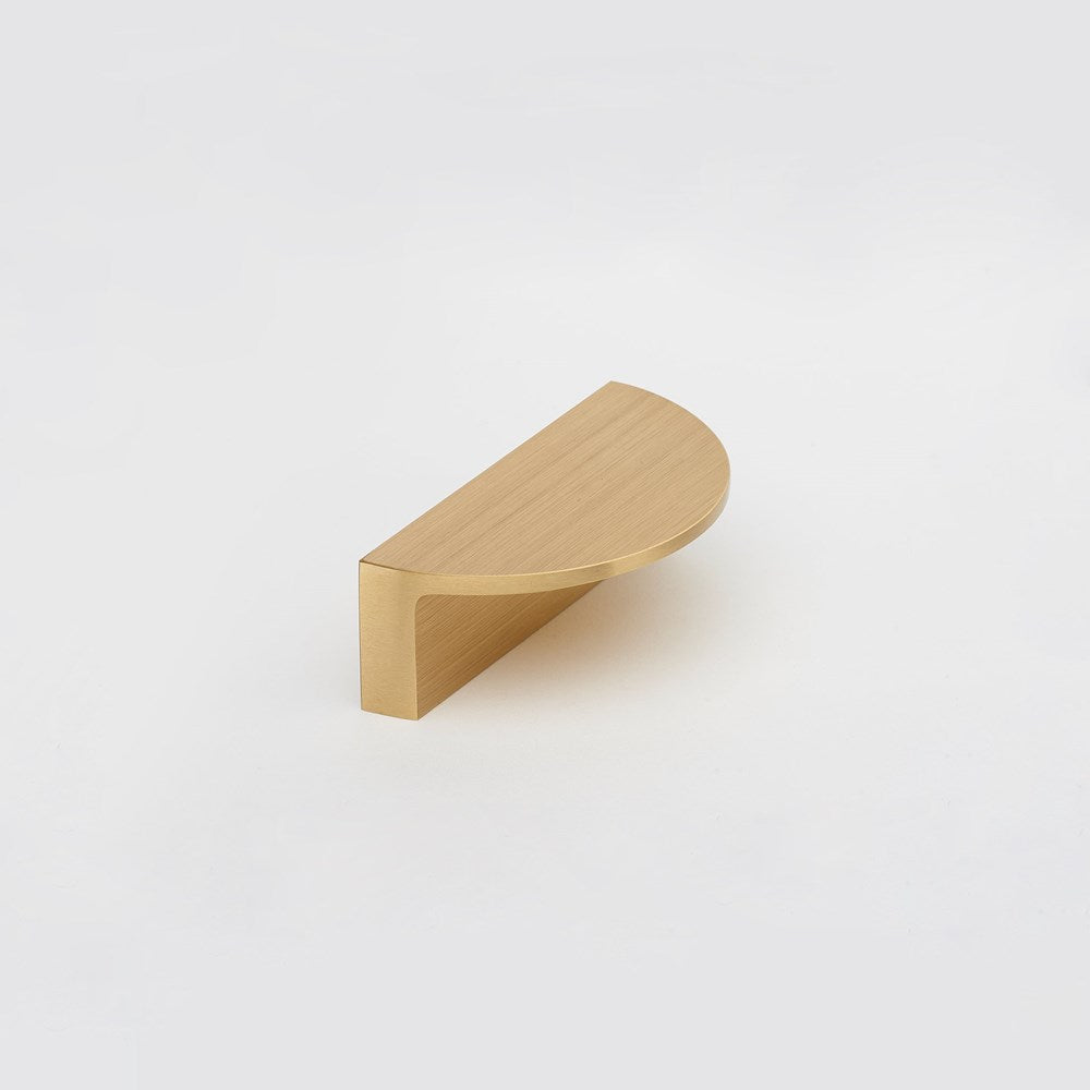 Luna Pull XL Brass 150mm XL in Natural Brass