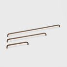 Lo & Co Curve Pull in Bronze