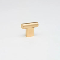 Lo & Co T Pull in Live Brass