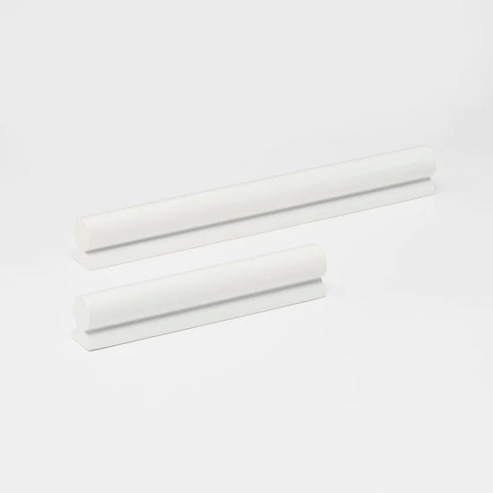 Lo & Co Fleur Pull in Matt White