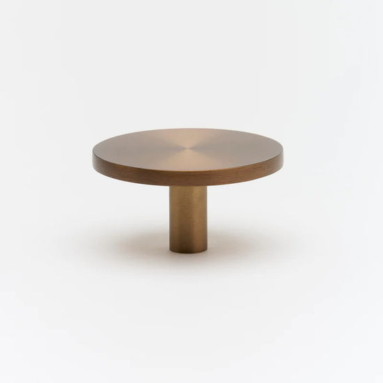 Lo & Co Paige Knob in Bronze