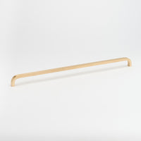Curve Appliance Pull Live Brass in Live Brass