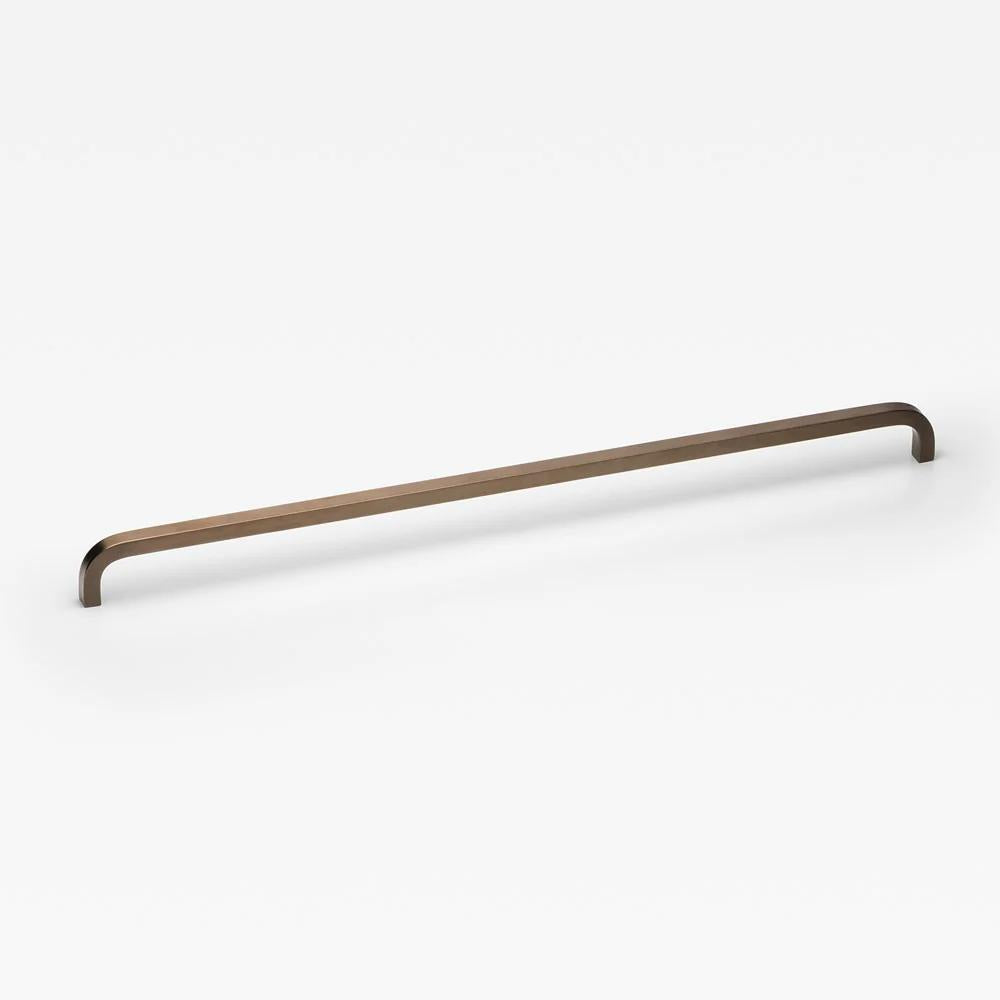 Curve Appliance Pull Oil Rubbed Bronze in Oil Rubbed Bronze