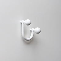 Lo & Co Sphere Hook Small in White