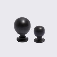 Surrey Knob Large - Scorched Black in Scorched Black