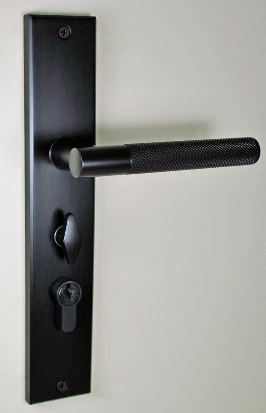 OZI-1-Combos - Domici Knurled - RH BL Backset 60mm Longplate 228 x 44 x9mm Proj. 54mm Snib to Cyl 35mm 0 0 in Matt Black