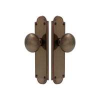 Victorian Knob Latch in Antique Bronze