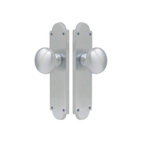 Victorian Knob Latch in Satin Chrome