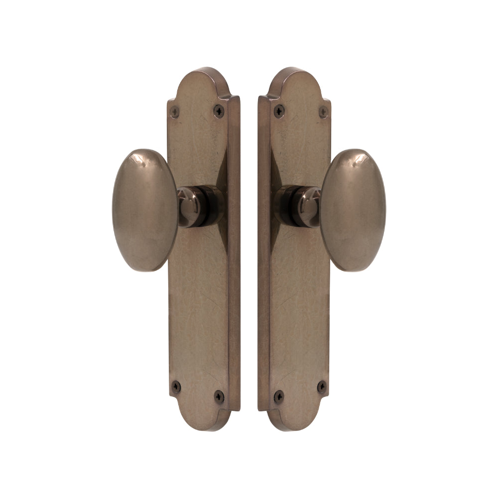Oval Knob Latch in Natural Bronze