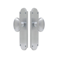 Oval Knob Latch in Satin Chrome
