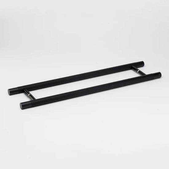 Lo & Co Kintore Entry Pull in Black