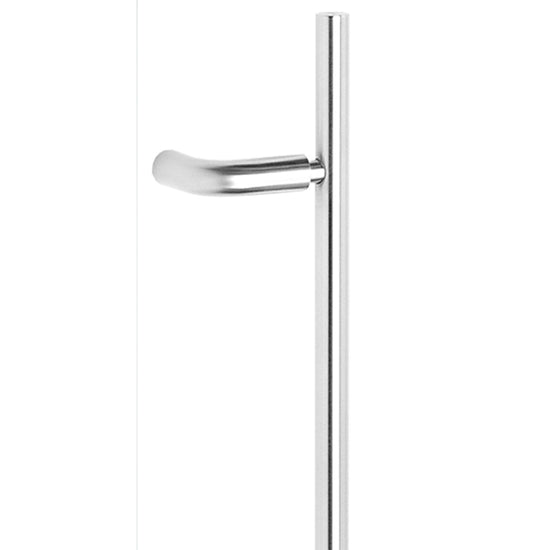 6450 Offset Single Entrance Handle, Rear Disk Fix, 900mm x 19mm, CTC 740mm in Satin Stainless