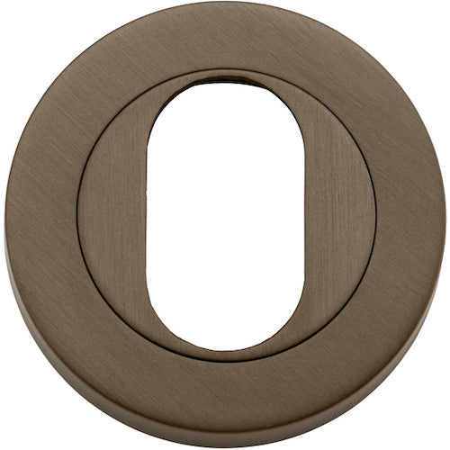 Escutcheon Oval Round Pair Signature Brass D52xP10mm in Signature Brass