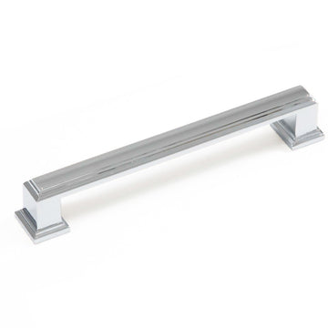 HUNTINGTON D HANDLE 128MM CHROME PLATED in Chrome Plated