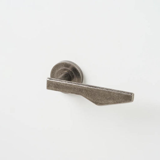 Outline_C Lever Tumbled Nickel in Tumbled Nickel