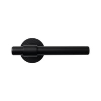 Momo Belgravia plain lever handle showing a sleek, modern design in a close-up view.