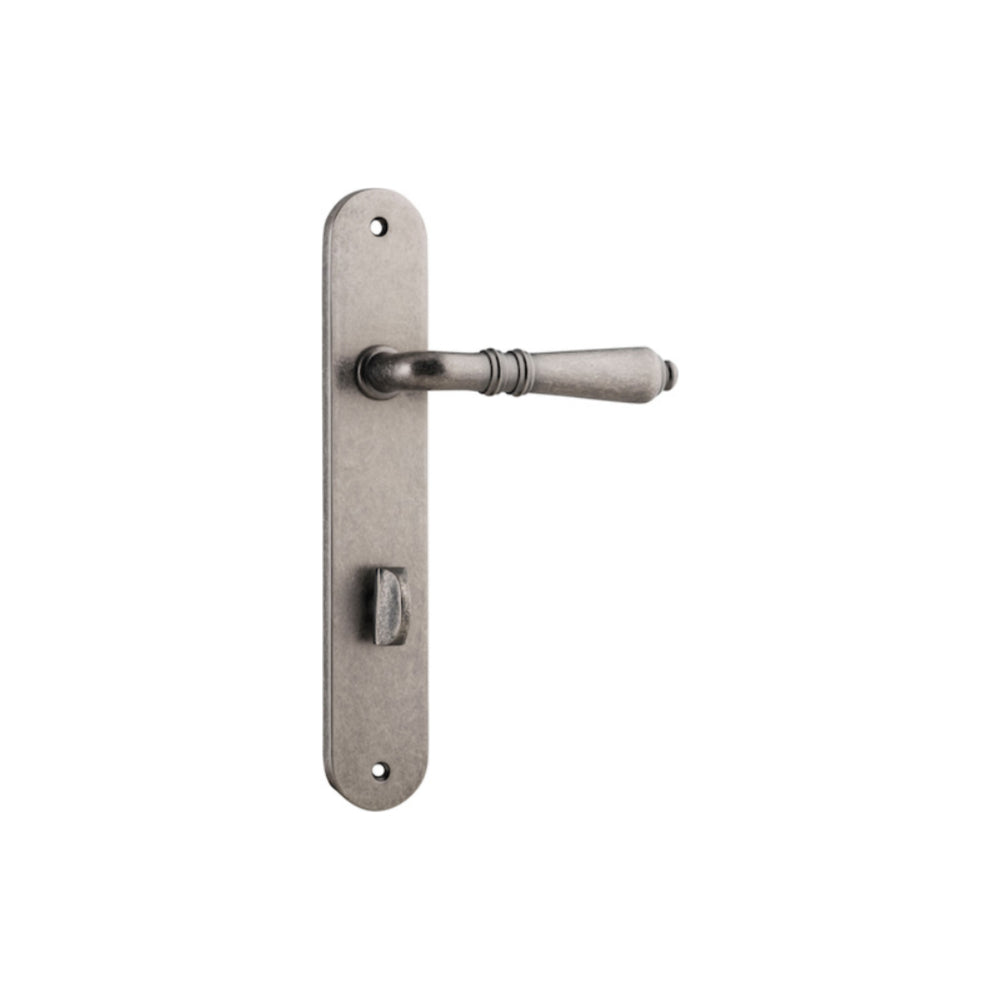 Pair of Iver Sarlat lever handles on oval backplates, featuring a classic design and polished finish, suitable for interior doors.