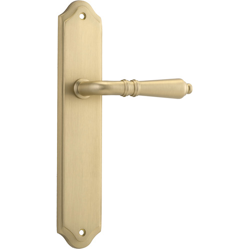 Iver Sarlat Lever- Shouldered Backplate - Brushed Brass / Passage in Brushed Brass