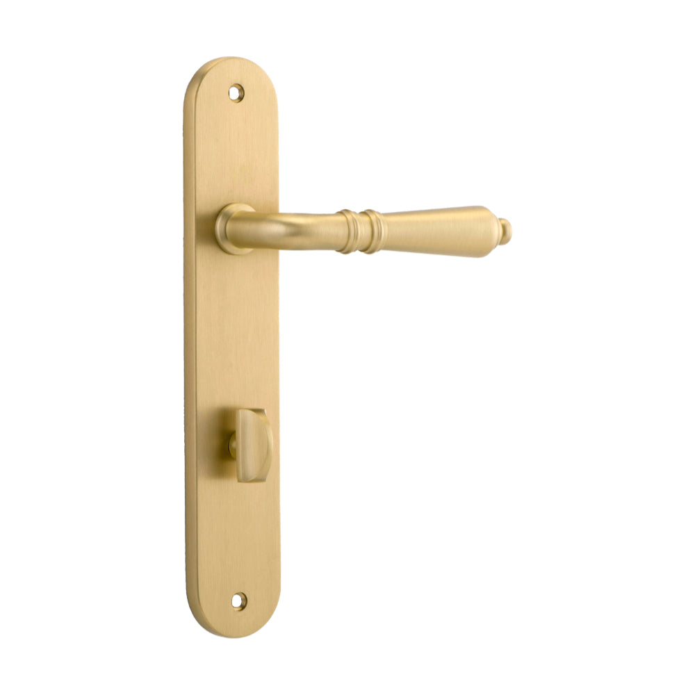 Pair of Iver Sarlat lever handles with oval backplates, featuring a stylish, modern design for interior doors.
