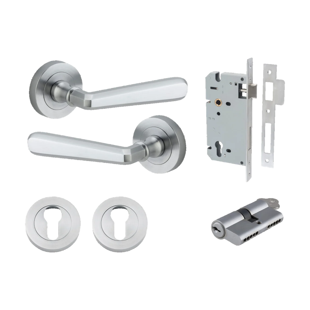 Iver Copenhagen Lever on Round Rose (Pair) — Brushed Chrome — LHTR20805KENTR60KK