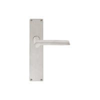 Pair of Formani TIMELESS 1927 lever handles on rectangular plates, sleek modern door hardware in polished finish.