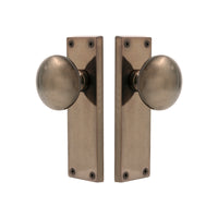 Victorian Knob Latch in Natural Bronze