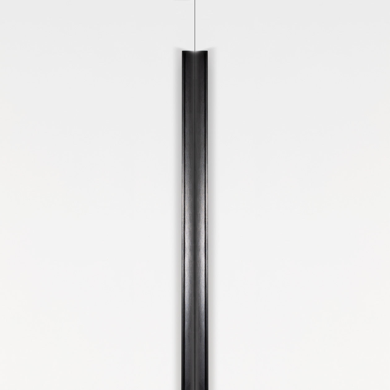 Momo ONA Long Edge Pull in Brushed Gold finish, featuring sleek, modern design for furniture handles and drawer pulls.