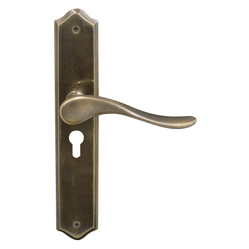 Haven Traditional Backplate E48 Keyhole in Oil Rubbed Bronze