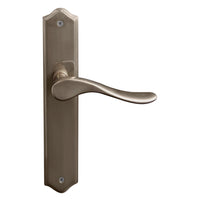 Haven Traditional Backplate in Natural Bronze