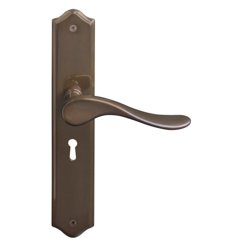 Haven Traditional Backplate Std Keyhole in Antique Bronze