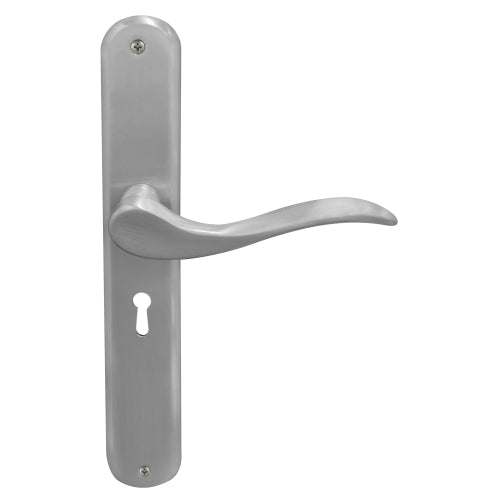 Hermitage Oval Backplate Std Keyhole in Satin Chrome