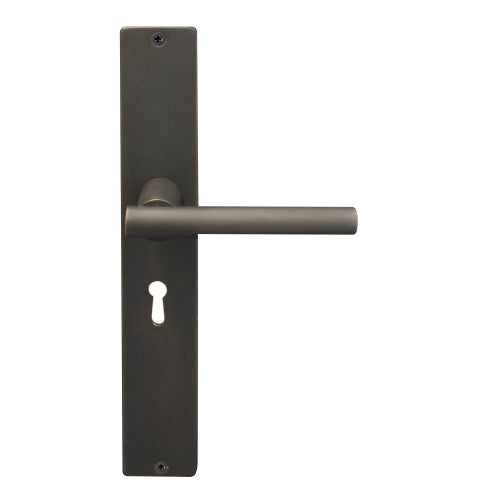 Charleston Square Backplate Std Keyhole in Dark Roman Brass