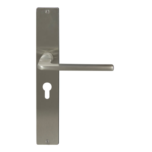 Chalet Square Backplate E48 Keyhole in Brushed Nickel