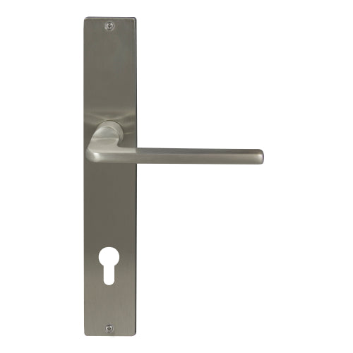Chalet Square Backplate E85 Keyhole in Brushed Nickel