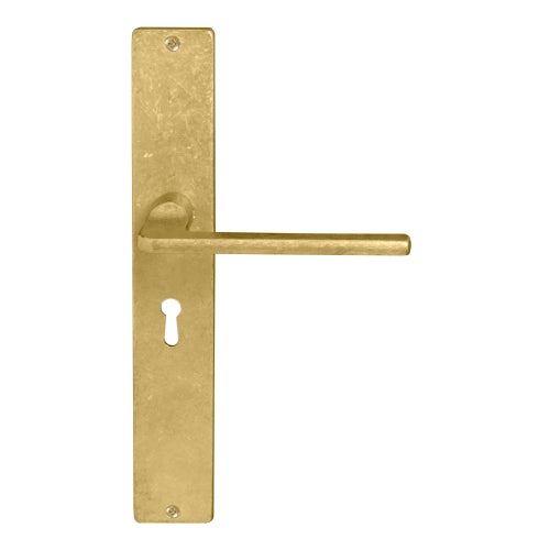 Chalet Square Backplate Std Keyhole in Rumbled Brass